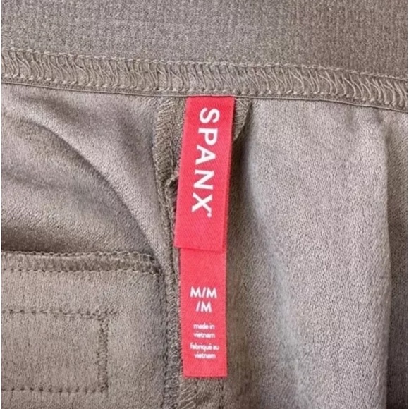 Spanx NWT Crepe Pleated Trouser Pant Size Medium - Picture 4 of 7